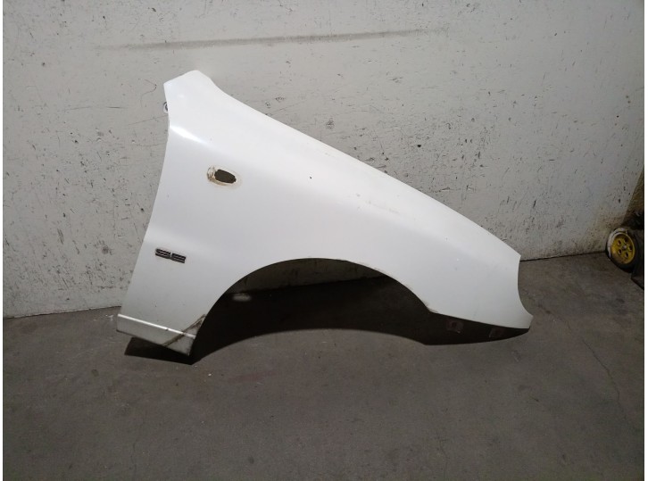 Replacement right front fender for Daewoo Lanos (KLAT) 1.3, OEM/IAM reference 96221073 96221073