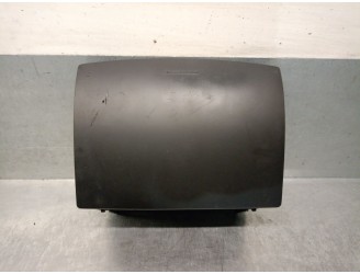 Replacement glove box for Volkswagen Touareg (7LA, 7L6, 7L7) 2.5 R5 TDI, OEM/IAM reference 7L6857919A 7L6857919D