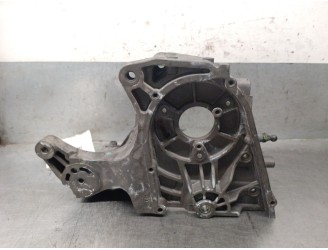 Replacement alternator bracket for Fiat 500L (351_, 352_) 1.6 D Multijet (199LYD1B), OEM/IAM references 55226624 55226623