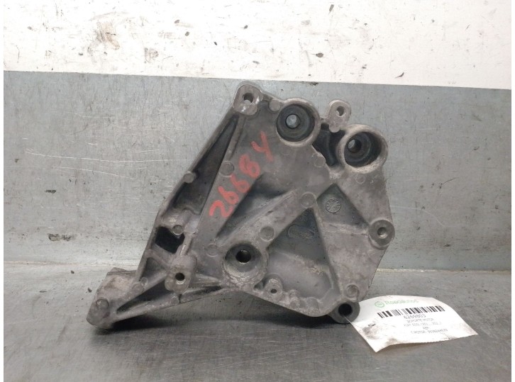 Replacement engine mount for Fiat 500L (351_, 352_) 1.6 D Multijet (199LYD1B), OEM/IAM reference 55246724 55246724