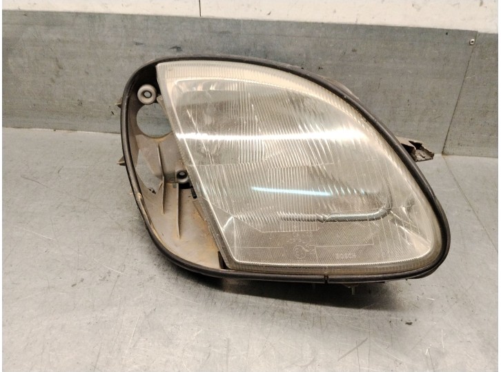 Replacement right headlight for Mercedes-Benz SLK (R170) 200 (170.435), OEM IAM reference A1708200261 A1708200261 0301097202