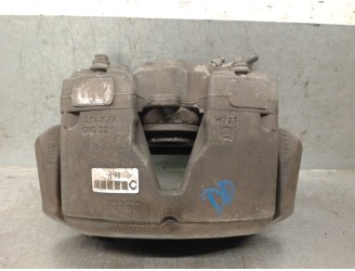 Replacement right front brake caliper for Audi A5 (8T3) 2.7 TDI, OEM/IAM reference 8K0615124B 8K0615124B