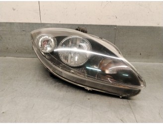 Recambio de faro derecho para seat leon (1p1) 2.0 tdi 16v referencia OEM IAM 5P1941006C 5P1941006E 