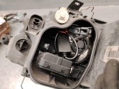 Replacement right headlight for SEAT Leon (1P1) 2.0 TDI 16V, OEM IAM reference 5P1941006C 5P1941006E