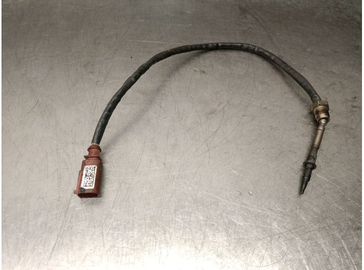 Replacement sensor for Audi Q5 (FYB, FYG) 2.0 TDI quattro, OEM IAM reference 8W0906088B 8W0906088B