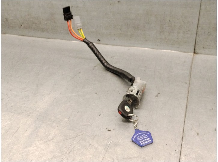 Replacement ignition switch for Renault Trafic II bus (JL) 2.0 dCi 115, OEM IAM reference M9RF6