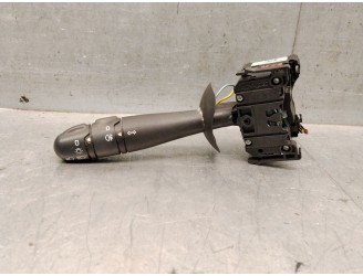 Light switch for Renault Trafic II bus (JL) 2.0 dCi 115, OEM IAM reference 9010575650