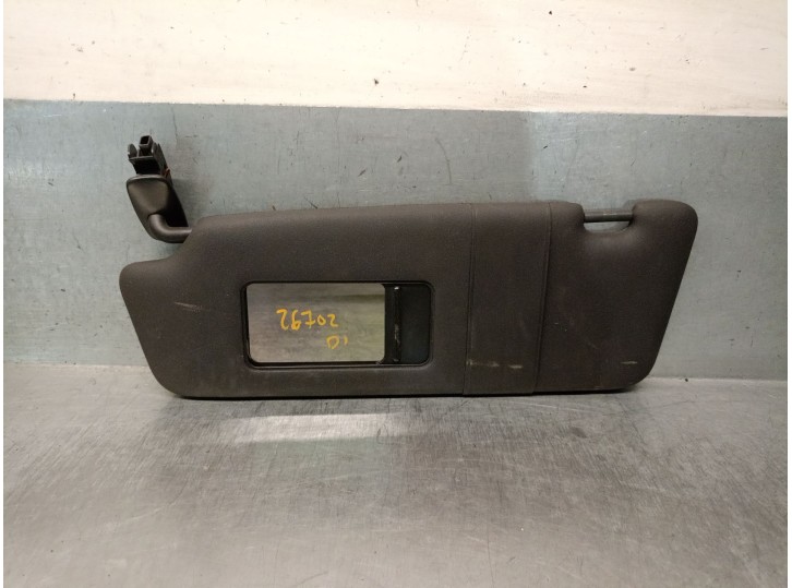 Replacement left sun visor for Audi A4 B6 Avant (8E5) 2.5 TDI quattro, OEM/IAM reference 8E0857551A 8E0857551A