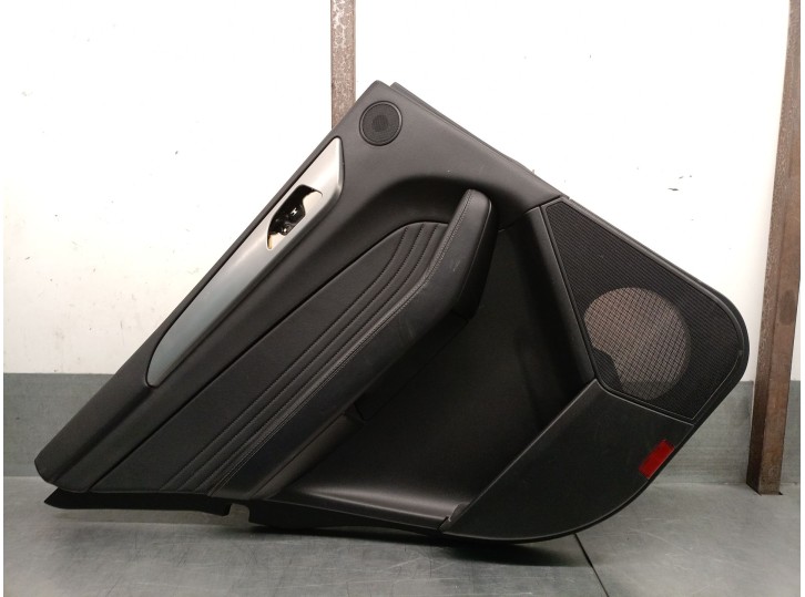 Replacement left rear door trim panel for Mercedes-Benz GLE (W166) 350 d 4MATIC (166.024), OEM IAM reference A166730
