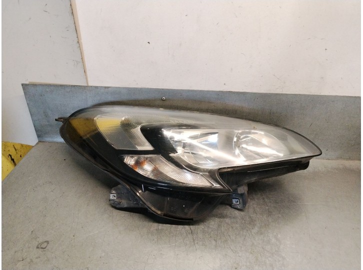 Replacement right headlight for Opel Corsa E (X15) 1.3 CDTI (08, 68), OEM IAM reference 13381344 1216861