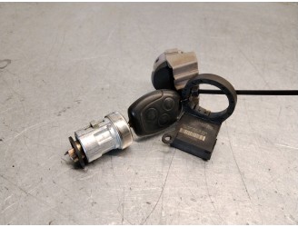 Replacement ignition switch for Ford Mondeo III Turnier (BWY) 2.0 TDCi, OEM/IAM reference 1S7AF3697BB 4965992