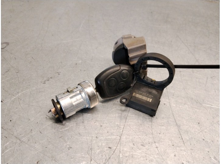 Replacement ignition switch for Ford Mondeo III Turnier (BWY) 2.0 TDCi, OEM/IAM reference 1S7AF3697BB 4965992