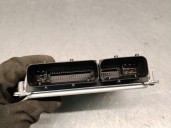 Recambio de centralita motor uce para audi a4 b7 (8ec) 2.0 referencia OEM IAM 8E0909557 0261207285
