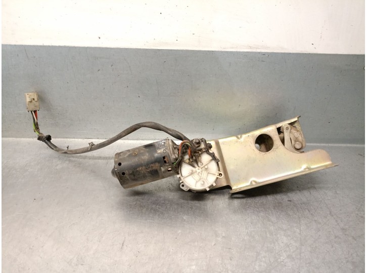 Replacement front wiper motor for Citroën C15 van/MPV (VD_) 1.8 D, OEM IAM reference 95615111 95615111