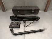Replacement car jack for Land Rover Freelander I Soft Top (L314) 2.0 TD4 4x4. OEM/IAM references: KAC100070 KAJ000040