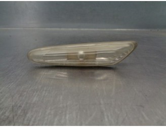 Recambio de piloto lateral derecho para bmw 3 coupé (e92) 320 i referencia OEM IAM 63136932997 