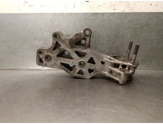 Transmission mount replacement for Fiat Bravo II (198_) 1.9 D Multijet (198AXB1A), OEM/IAM reference 55208143