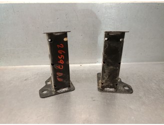 Replacement front shock absorber for Renault Clio V (B7_) 1.6 E-Tech 140 (B7MU), OEM IAM reference 561118579R 561118579R