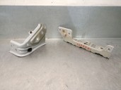 Left front fender bracket replacement part for Renault Clio V (B7_) 1.6 E-Tech 140 (B7MU), OEM/IAM reference 631413553R
