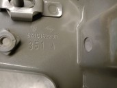 Left front fender bracket replacement part for Renault Clio V (B7_) 1.6 E-Tech 140 (B7MU), OEM/IAM reference 631413553R