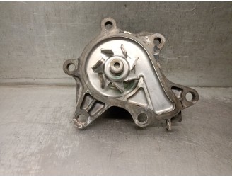Replacement water pump for Toyota Auris (_E15_) 1.4 D-4D (NDE150_), OEM IAM reference 1610039525 1610039525
