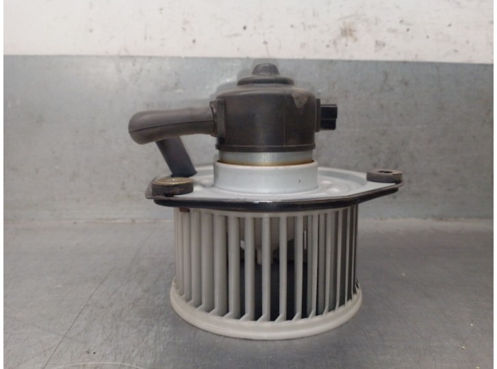 Recambio de motor calefaccion para daewoo lanos (klat) 1.3 referencia OEM IAM 96190671 96190671 