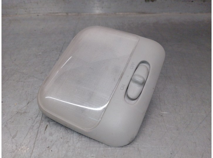 Recambio de luz interior para daewoo lanos (klat) 1.3 referencia OEM IAM 96236130 96236130 