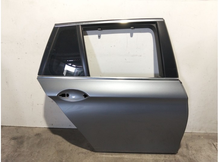 Replacement right rear door for BMW 5 Series Touring (F11) 520d. OEM/IAM references: 41009628758 41009628758