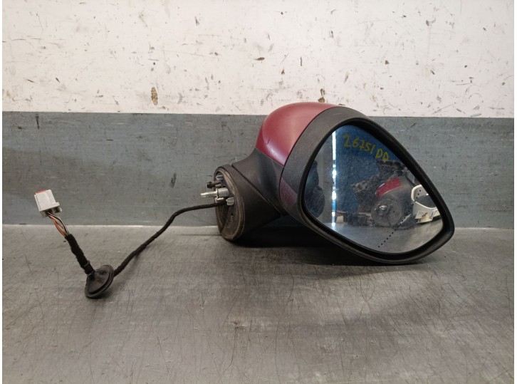 Replacement right side mirror for Ford Fiesta VI (CB1, CCN) 1.6 TDCi. OEM/IAM references: 8A6117682FH5YYW 1753801