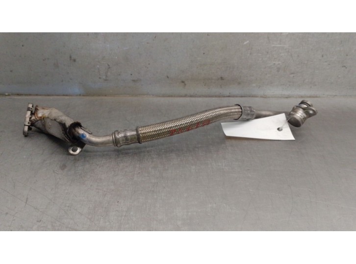 Replacement tube for Mercedes-Benz A-Class (W176) A 45 AMG 4MATIC (176.052). OEM/IAM references: A1330900477 A1330900477