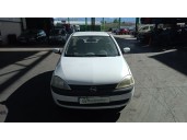 opel corsa c (x01) del año 2001