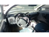 opel corsa c (x01) del año 2001