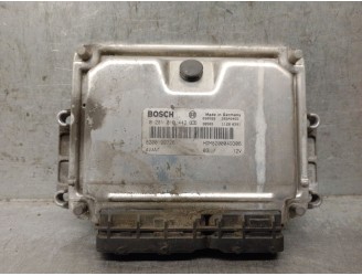 Engine control unit (ECU) for Renault Scénic I minivan 1.9 dTi. OEM/IAM references: 8200199726, 02