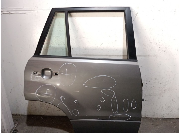 Replacement right rear door for Suzuki Grand Vitara II (JT, TE, TD) 2.4 four-wheel drive (JB424), OEM/IAM reference 680036