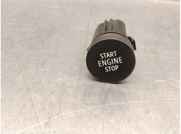 Start/stop button for Renault Clio V 1.6 E-Tech 140. OEM/IAM reference: 251503985R