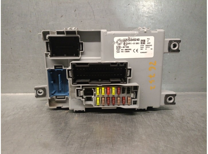Recambio de caja reles / fusibles para fiat panda (312_, 319_) 1.2 (312pxa1a) referencia OEM IAM 00519345240 