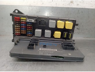 Replacement relay / fuse box for Volkswagen Crafter 30-50 van (2E_) 2.5 TDI, OEM/IAM reference A9065453301