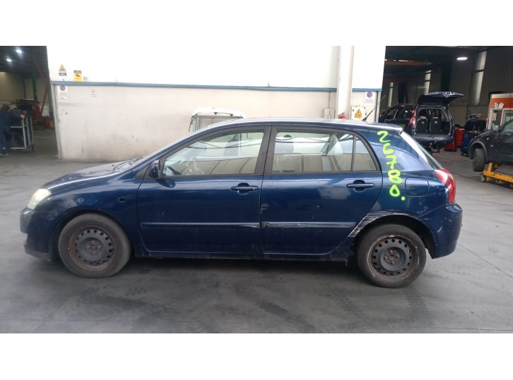 2004 Toyota Corolla (_E12_)