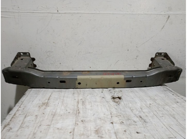 Replacement front bumper reinforcement for Suzuki Grand Vitara II (JT, TE, TD) 2.4 4WD (JB424), OEM/IAM reference