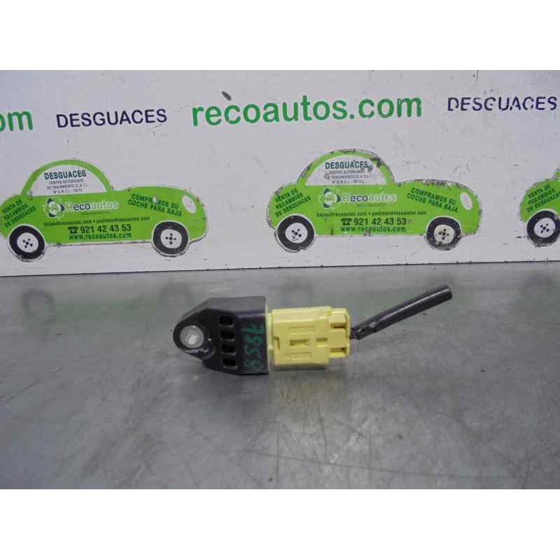 Recambio de sensor airbag para toyota rav 4 (a3) 2.0 16v cat referencia OEM IAM 8983133020  