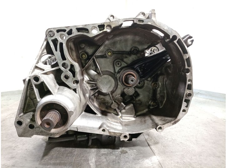 Transmission for Renault Scénic I minivan (JA0/1_, FA0_) 1.9 dTi (JA1U), OEM/IAM reference JB3983 7701716386 C036