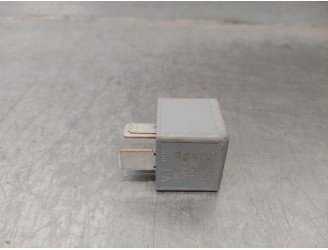 Replacement relay for Ford Transit V363 van (FCD, FDD) 2.0 EcoBlue, OEM IAM reference 5M5T14B192EA