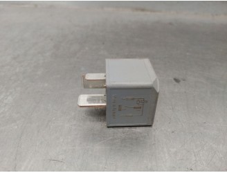 Replacement relay for Ford Transit V363 van (FCD, FDD) 2.0 EcoBlue, OEM IAM reference 5M5T14B192EA