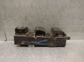Left front power window switch for Nissan X-Trail I (T30) 2.2 dCi