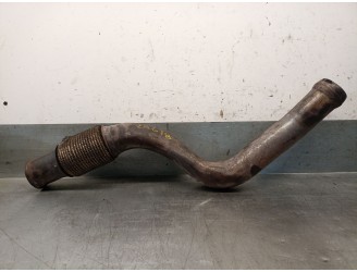 Replacement front exhaust pipe for Mercedes-Benz A-Class (W176) A 45 AMG 4MATIC (176.052). OEM/IAM references: 1056451 A17649