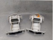 Replacement rear door hinge for Nissan Primastar van (X83) 2.0 dCi 115. OEM/IAM references: 9042100QAC 9042100QAC
