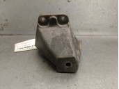Replacement right engine mount for BMW 5 Touring (F11) 520d. OEM/IAM references: 22116781242 22116781242