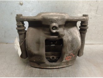 Replacement front left brake caliper for Mercedes-Benz CLA Coupé (C117) CLA 200 CDI / d (117.308), OEM/IAM reference A00
