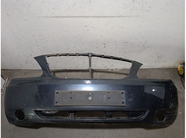 Replacement front bumper for SsangYong Rodius I 2.7 XDi, OEM/IAM references 7871A21500 7871A21500