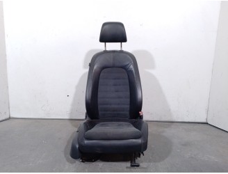 Replacement right front seat for Volkswagen Passat B6 (3C2) 2.0 TDI 16V, OEM/IAM reference 3C0881106M